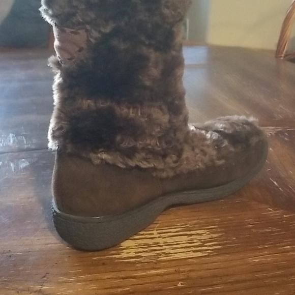 Sam Edelman Indian style fur boots - Picture 4 of 5